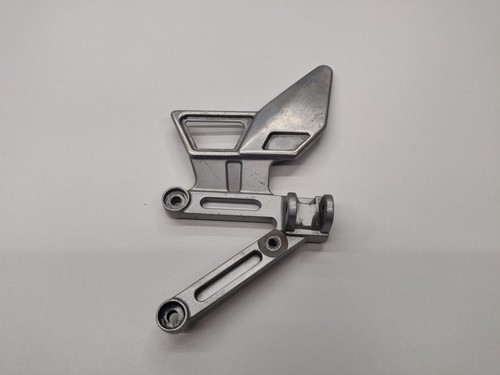 Platine repose pied gauche - platine,